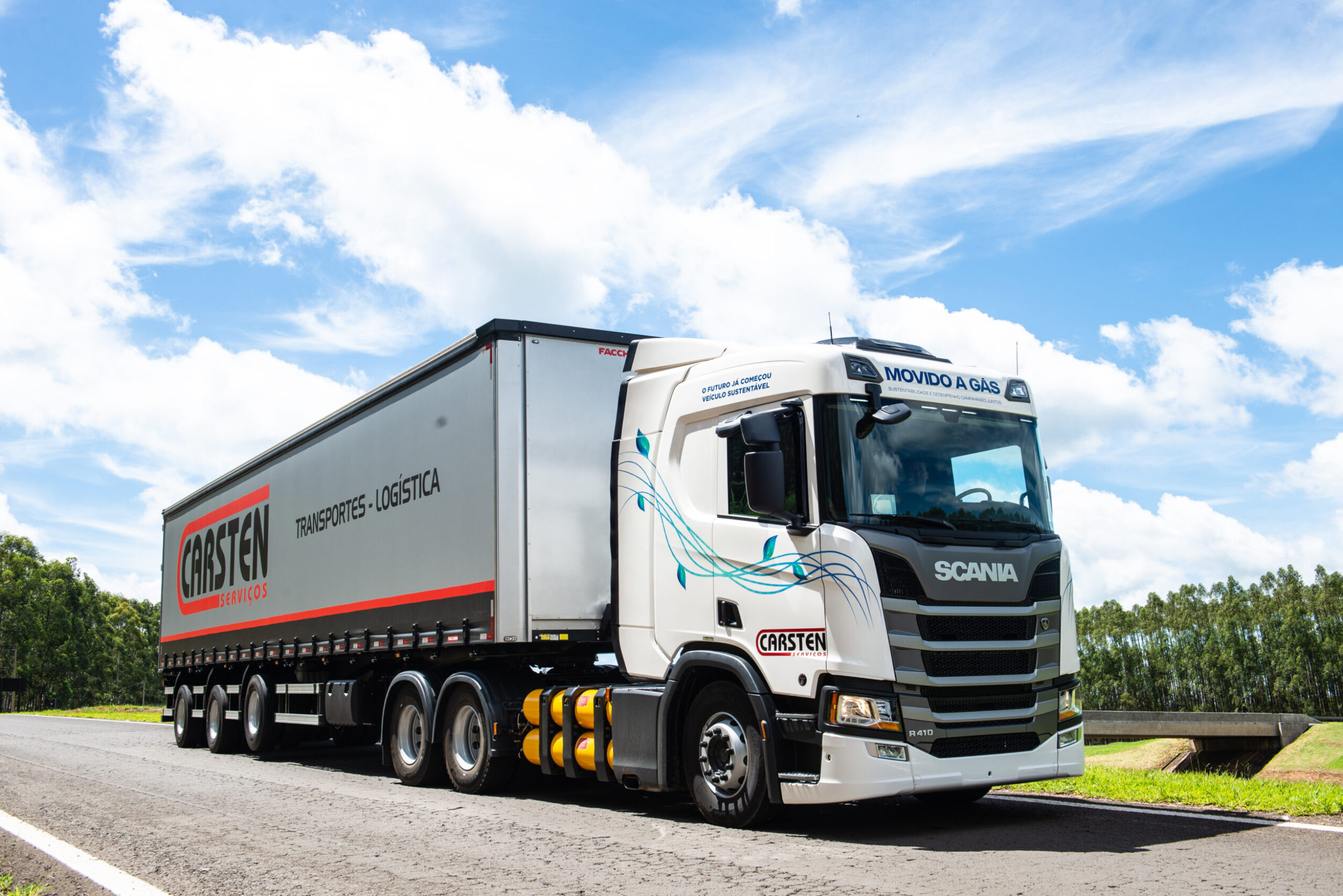 R 410 6x2 – Carsten e Ambev 1