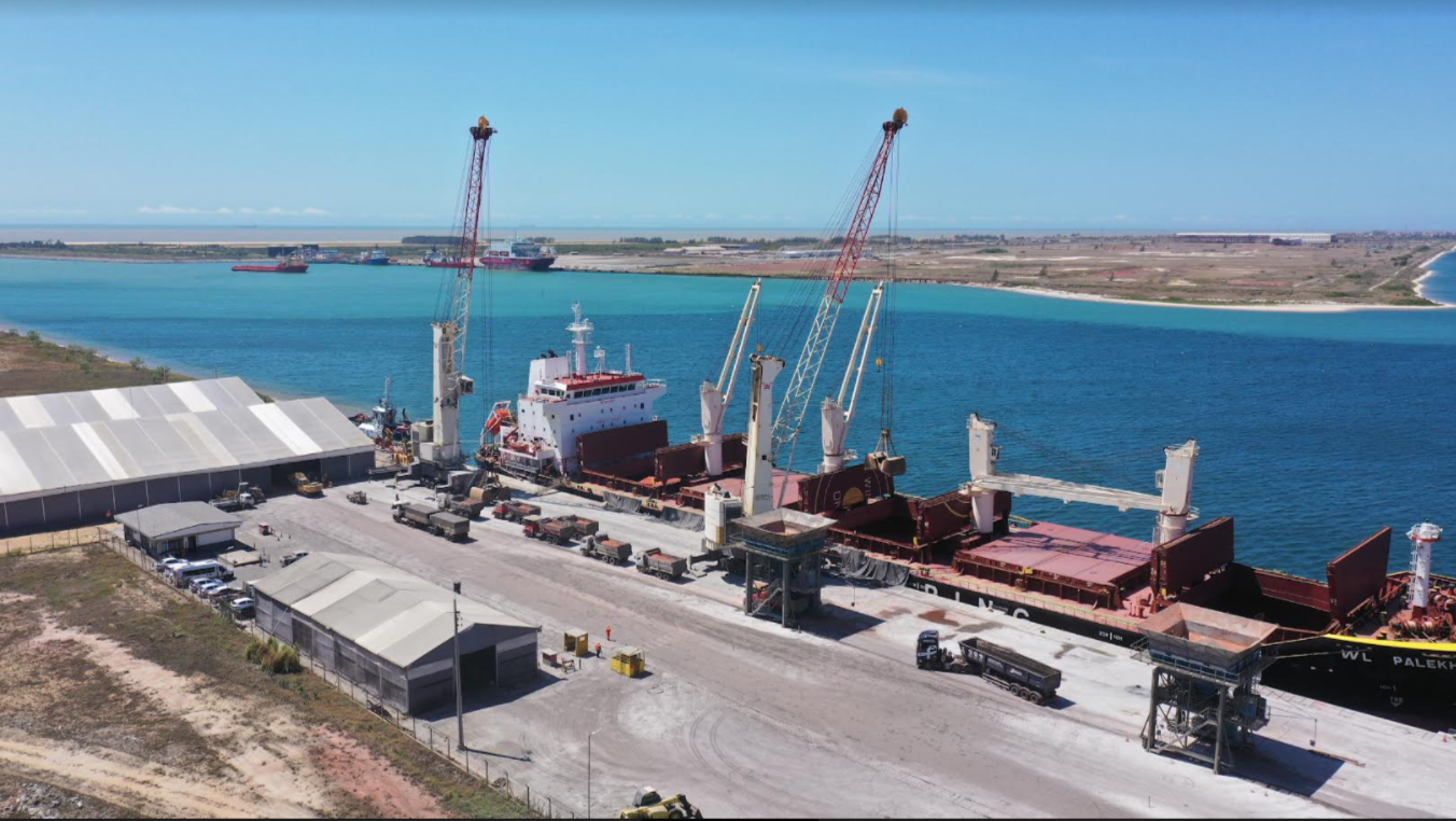 FireShot Capture 1585 - ENC_ Porto do Açu anuncia novo pátio _ - https___mail.google.com_mail_u_1_