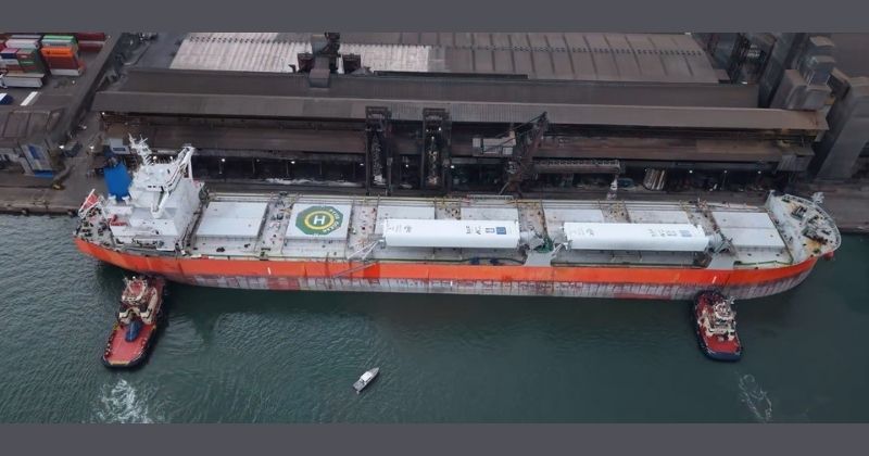 Navio Pyxis Ocean, movido a vento, leva açúcar brasileiro à China com menor pegada de carbono