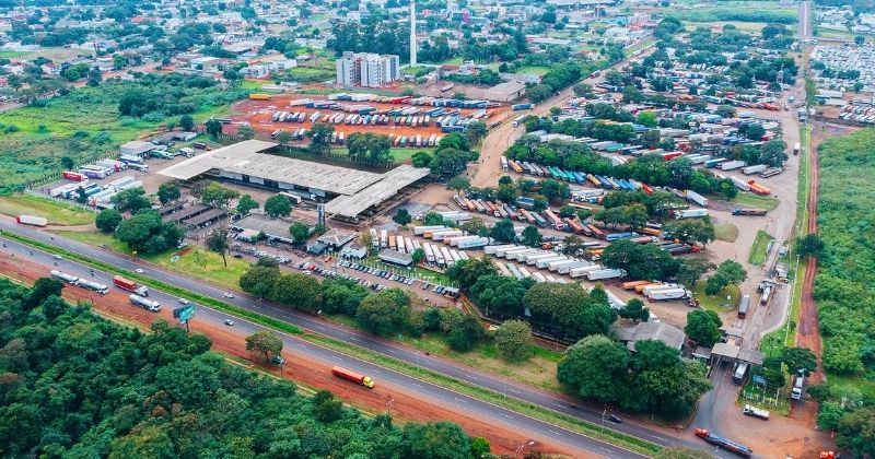 Novo Porto Seco de Foz do Iguaçu terá aumento de 30% na capacidade e movimentação diária de 2 mil caminhões