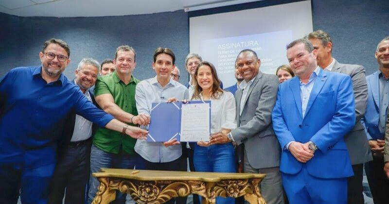 Porto do Recife receberá R$ 100 milhões em investimentos para dragagem e modernização