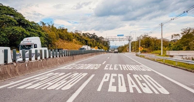 Pedágio eletrônico Siga Fácil começa a operar nas rodovias do Alto Tietê, Baixada Santista e Vale do Ribeira