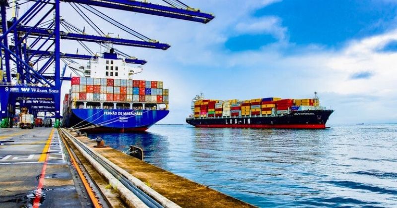 Movimentação portuária bate recorde, mesmo após tarifaço