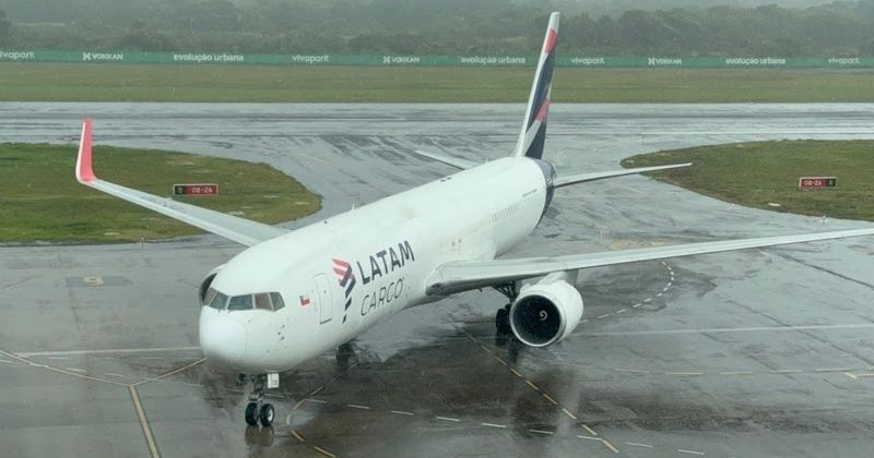 Aeroporto de Navegantes (SC) recebe primeiro voo cargueiro internacional e inaugura rota Miami–Navegantes