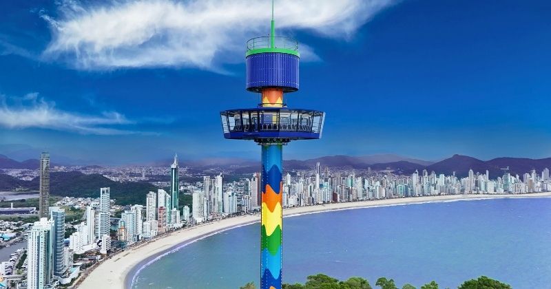 Next Shipping conduz operação logística internacional para trazer a Super Gyro Tower ao Brasil