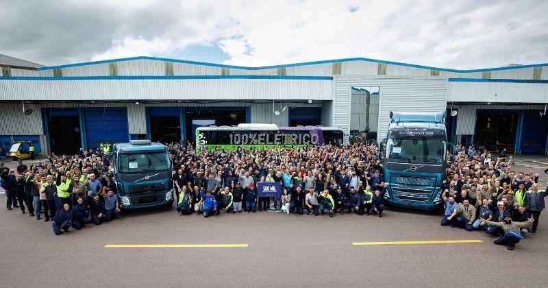 Fábrica Curitiba da Volvo Brasil alcança marco de 500 mil veículos produzidos