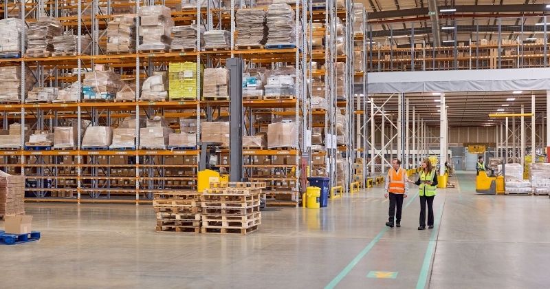 DHL Supply Chain expande operação de e-commerce com novos centros de distribuição no Brasil