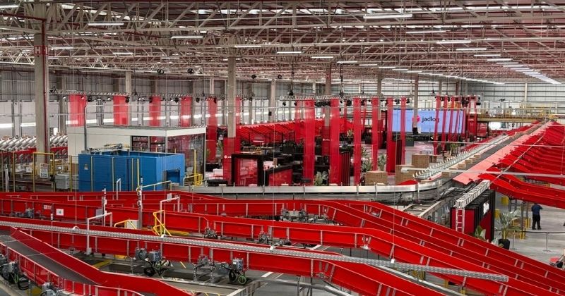 Jadlog inaugura hub logístico de última geração em São Paulo e dobra capacidade operacional