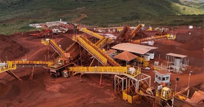 Cedro investe em sistema avançado de transporte de minério de ferro para substituir o trânsito de carretas em Mariana, MG